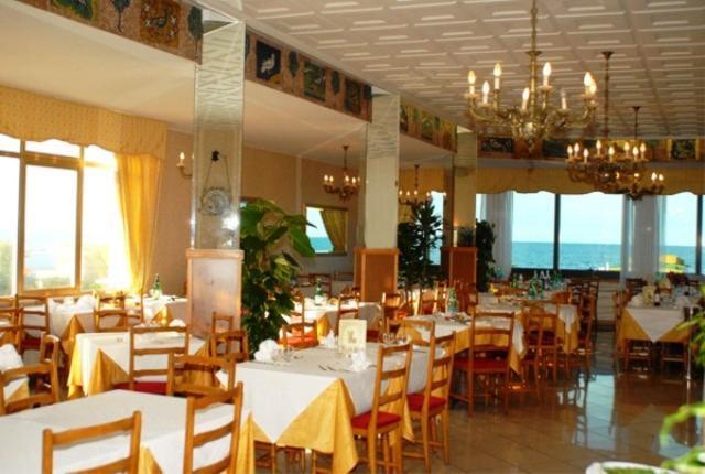Fabilia Family Hotel Milano Marittima Kültér fotó