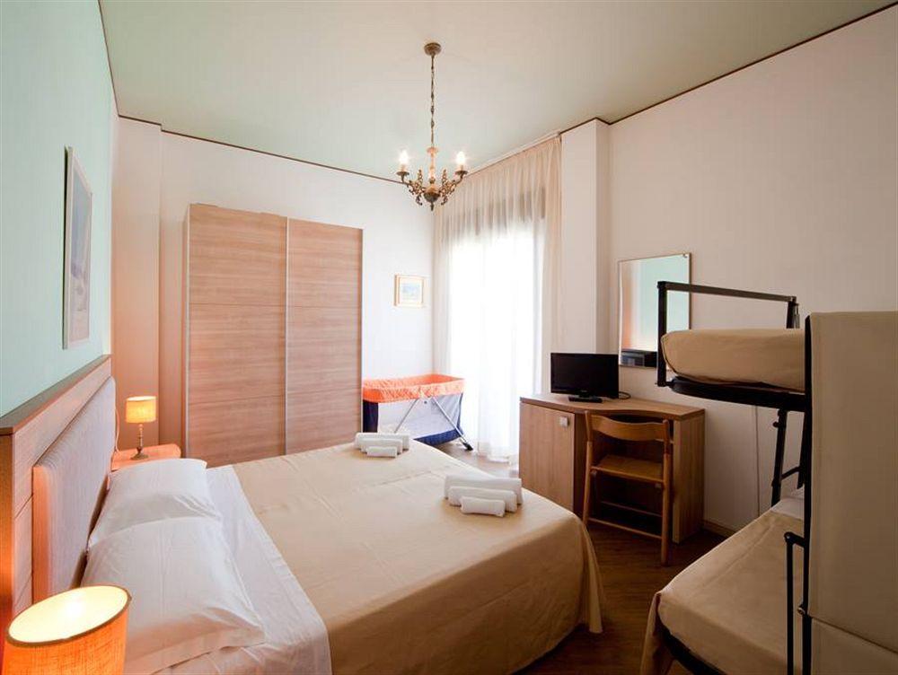 Fabilia Family Hotel Milano Marittima Kültér fotó