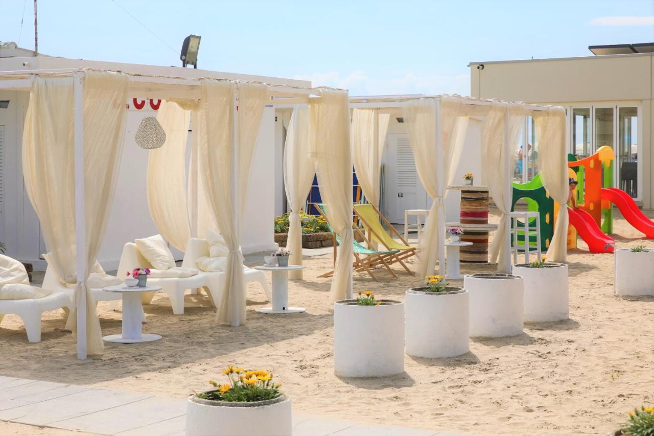 Fabilia Family Hotel Milano Marittima Kültér fotó